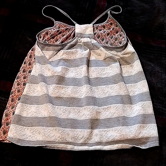 🦊3/$15🐿 - Picture 3 of 3